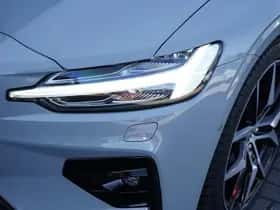 Volvo V60 (2025) thumbnail 4