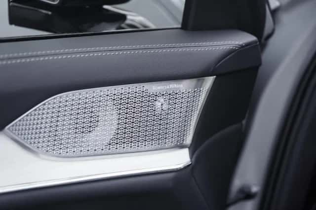 Volvo EX90 (2025) thumbnail 16