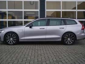 Volvo V60 (2025) thumbnail 3