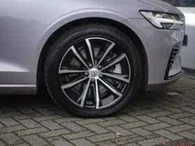 Volvo V60 (2025) thumbnail 7