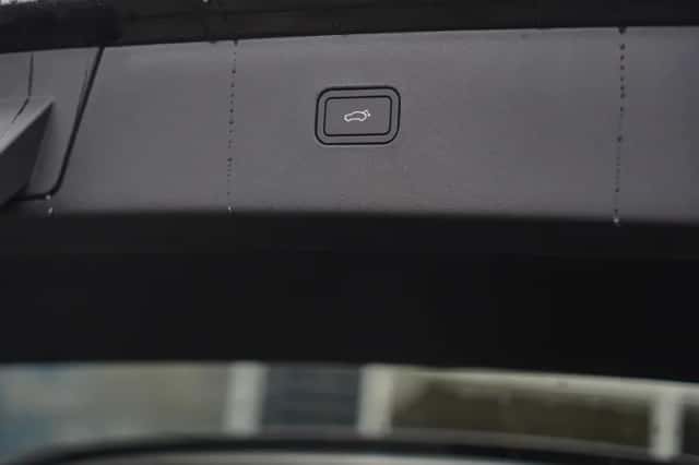 Volvo EX30 (2026) thumbnail 11
