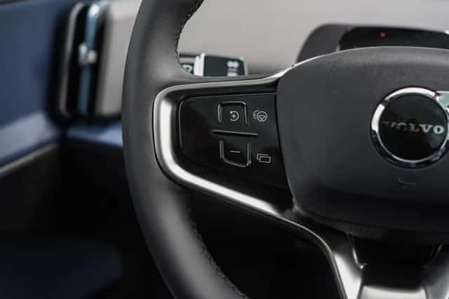 Volvo EX30 (2026) thumbnail 17