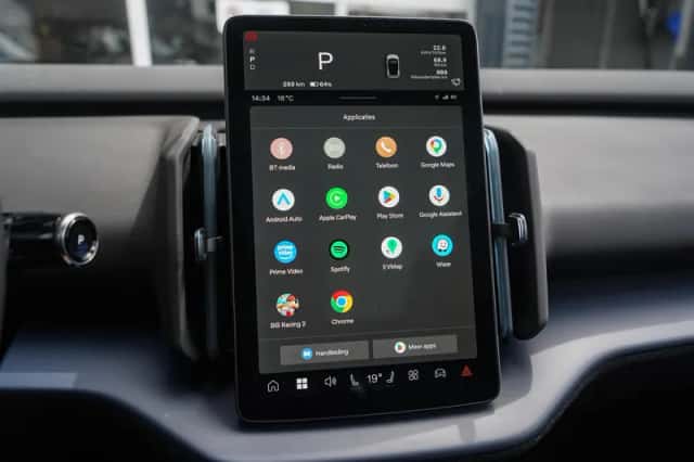 Volvo EX30 (2026) thumbnail 23