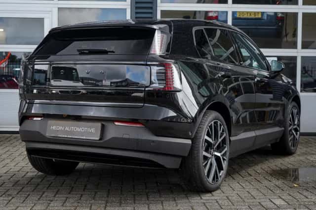 Volvo EX30 (2026) thumbnail 6