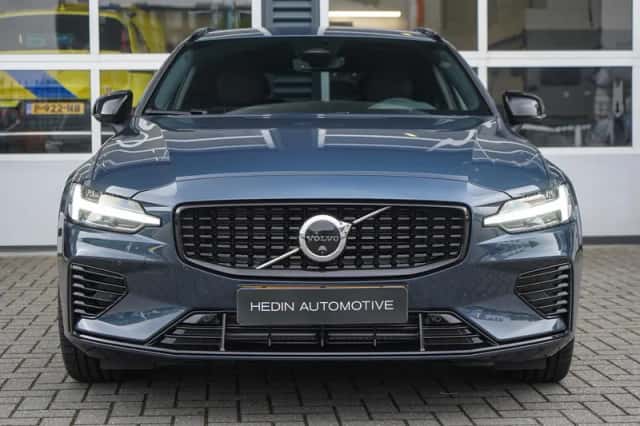 Volvo V60 (2026) thumbnail 2