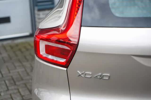Volvo XC40 (2023) thumbnail 8
