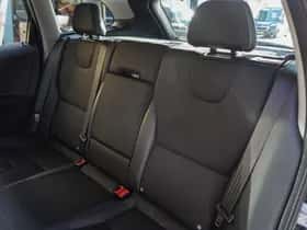 Volvo XC60 (2016) thumbnail 12