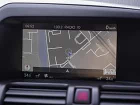 Volvo XC60 (2016) thumbnail 19