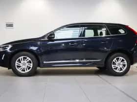 Volvo XC60 (2016) thumbnail 3