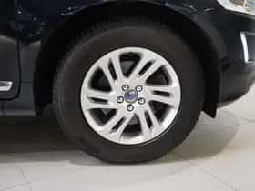 Volvo XC60 (2016) thumbnail 7