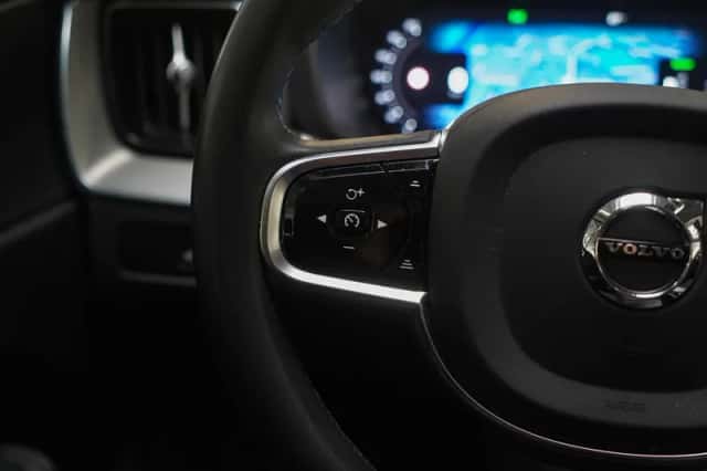 Volvo XC60 (2023) thumbnail 19