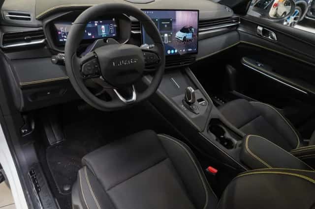 Lynk & Co 01 (2026) thumbnail 11