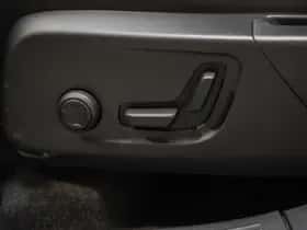 Volvo XC40 (2025) thumbnail 16