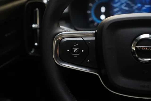 Volvo XC40 (2025) thumbnail 19