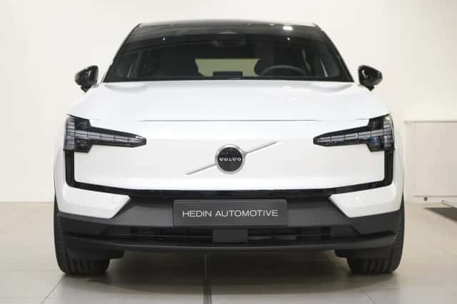 Volvo EX30 (2026) thumbnail 2