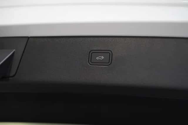 Volvo EX30 (2026) thumbnail 11