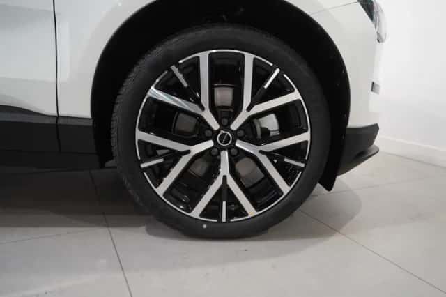 Volvo EX30 (2026) thumbnail 7