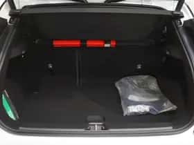 Volvo EX30 (2026) thumbnail 10