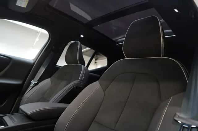 Volvo EX40 (2026) thumbnail 16
