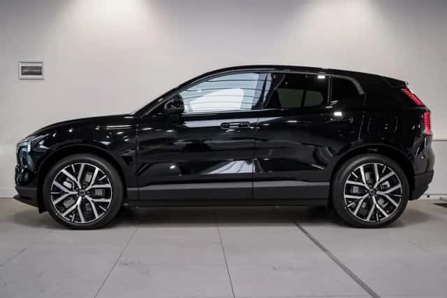 Volvo EX30 (2026) thumbnail 3