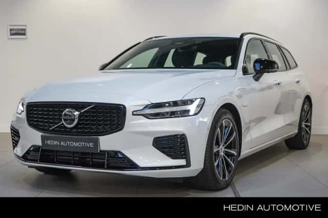 Volvo V60 (2025) thumbnail 1