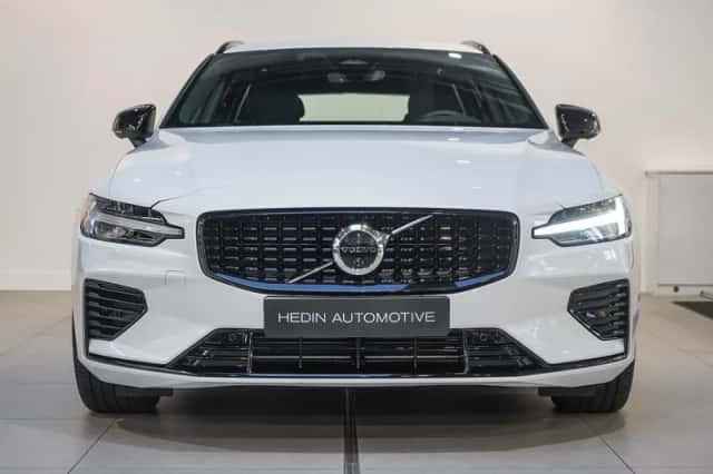 Volvo V60 (2025) thumbnail 2