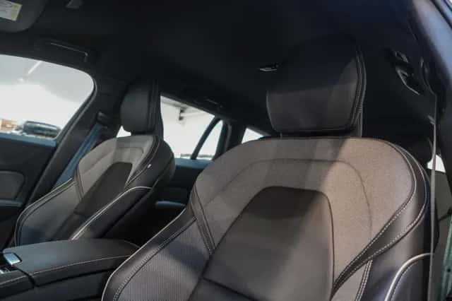 Volvo V60 (2025) thumbnail 17