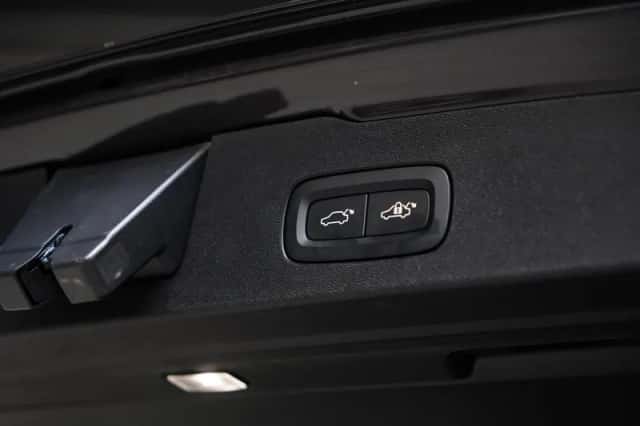 Volvo V60 (2025) thumbnail 11