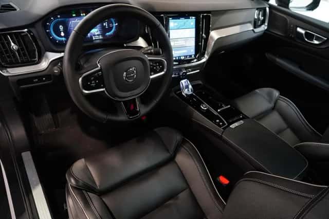 Volvo V60 (2025) thumbnail 12