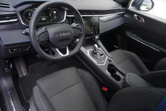 Lynk & Co 01 (2024) thumbnail 11