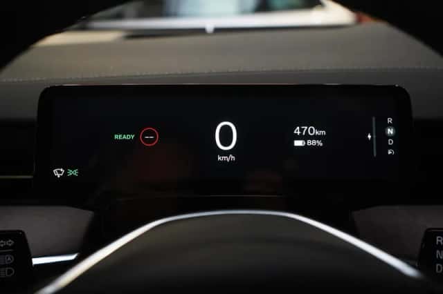Volvo ES90 (2026) thumbnail 18