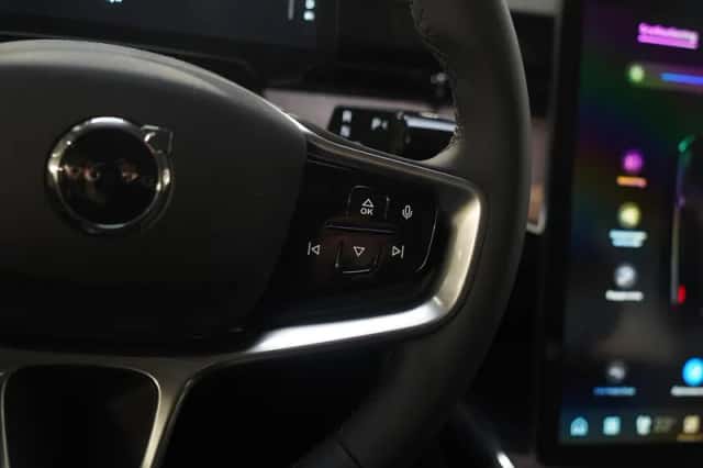 Volvo ES90 (2026) thumbnail 21