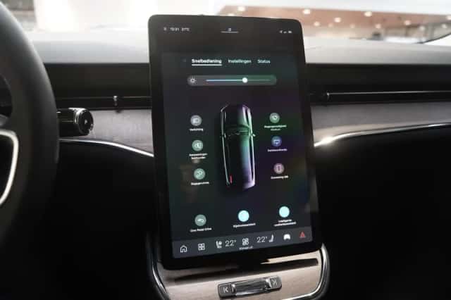 Volvo ES90 (2026) thumbnail 22