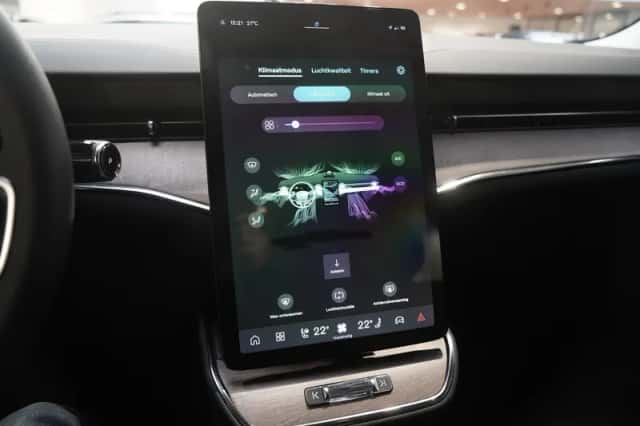 Volvo ES90 (2026) thumbnail 23
