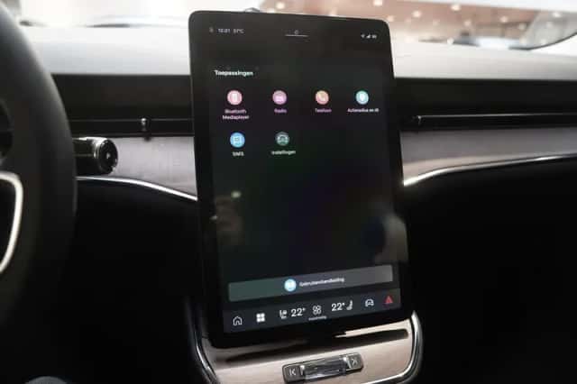 Volvo ES90 (2026) thumbnail 24