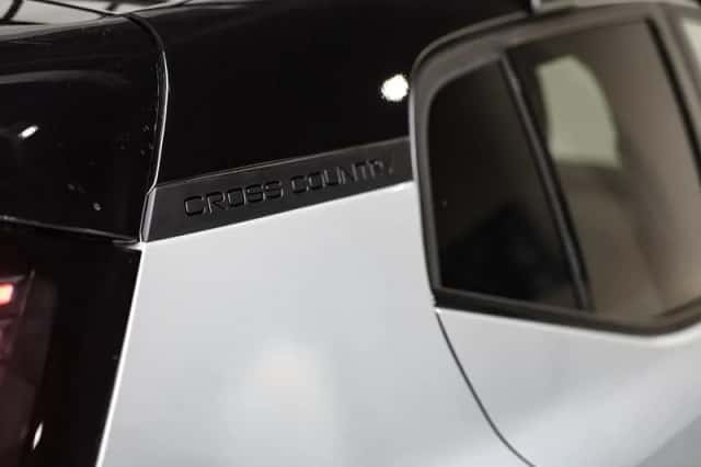 Volvo EX30 (2025) thumbnail 18