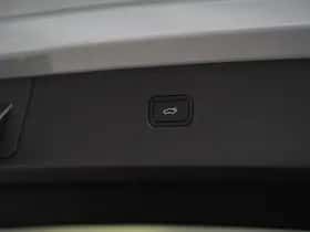 Volvo EX30 (2025) thumbnail 9