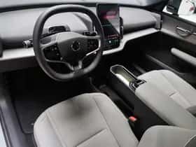 Volvo EX30 (2025) thumbnail 10