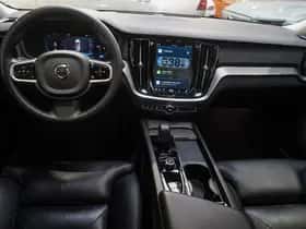 Volvo S60 (2023) thumbnail 12