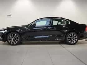 Volvo S60 (2023) thumbnail 3