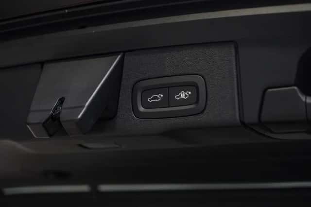 Volvo XC60 (2026) thumbnail 11