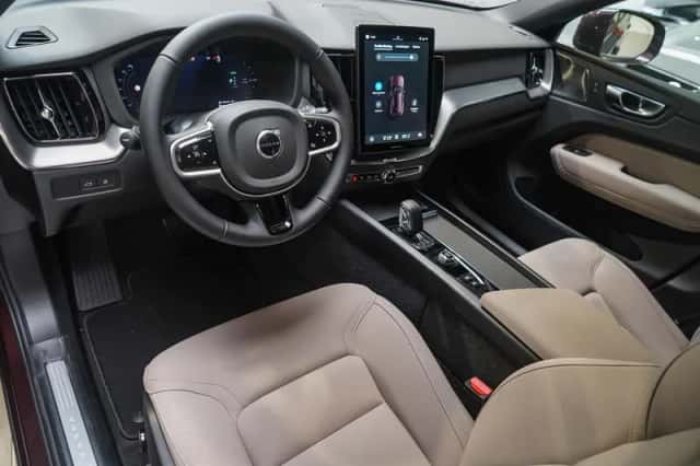 Volvo XC60 (2026) thumbnail 12