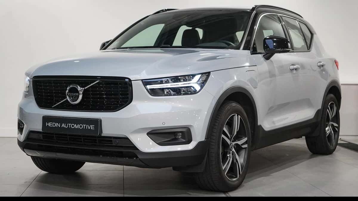 Volvo XC40 (2021) — foto 1