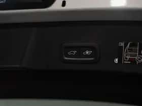 Volvo XC40 (2021) thumbnail 11