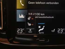 Volvo XC40 (2021) thumbnail 28