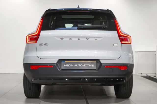 Volvo XC40 (2021) thumbnail 5