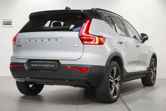 Volvo XC40 (2021) thumbnail 6