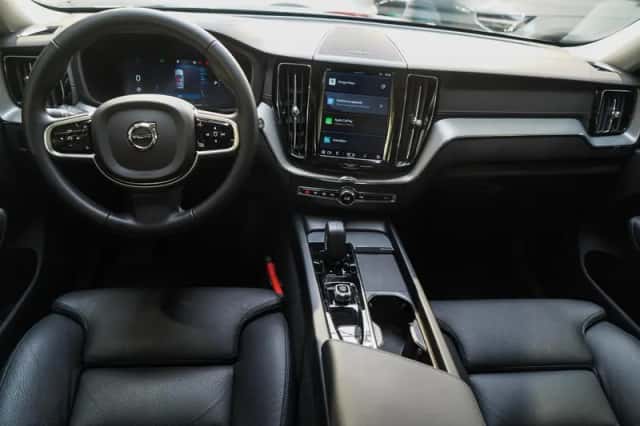 Volvo XC60 (2025) thumbnail 13