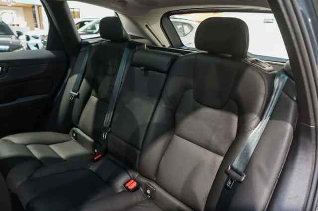 Volvo XC60 (2025) thumbnail 14