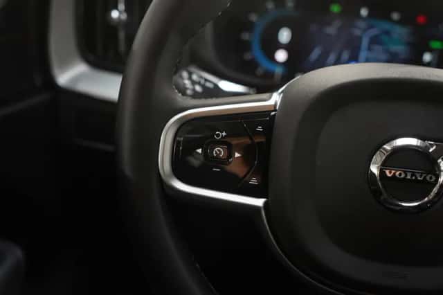 Volvo XC60 (2025) thumbnail 19